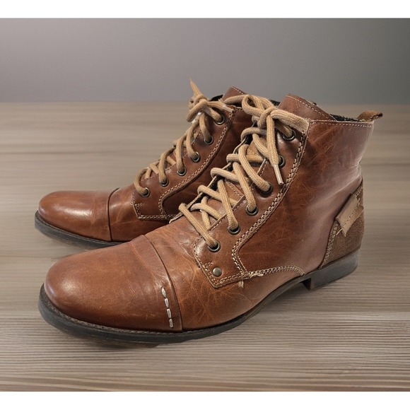 Bull Boxer Men's Leather Almond Toe Military Chukka Boot US 10/EU 43